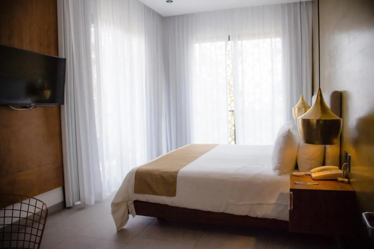 It Boutique Hotel & Restaurant بلايا ديل كارمن 5*,