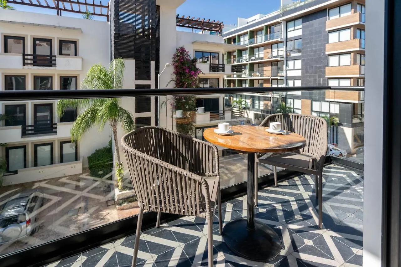 It Boutique Hotel & Restaurant بلايا ديل كارمن