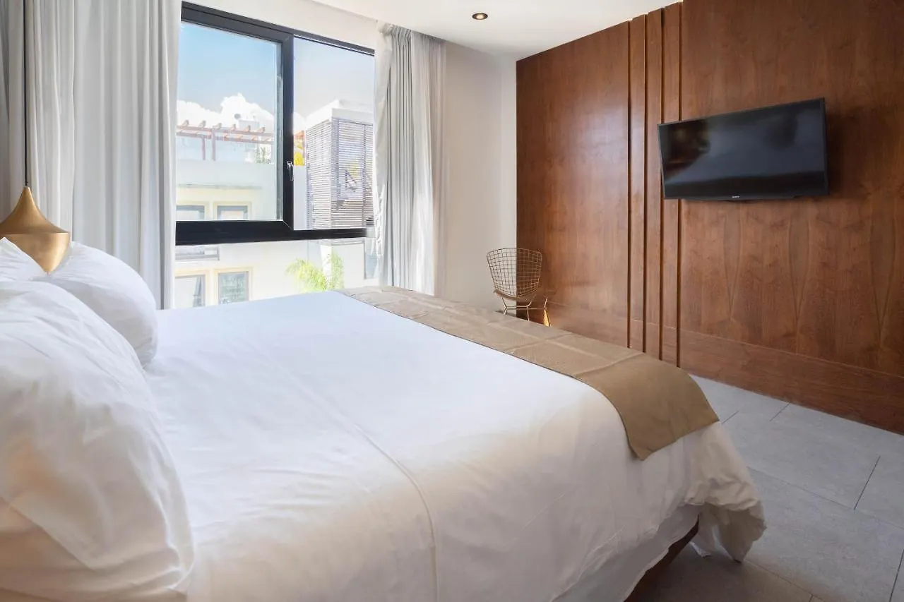 It Boutique Hotel & Restaurant بلايا ديل كارمن