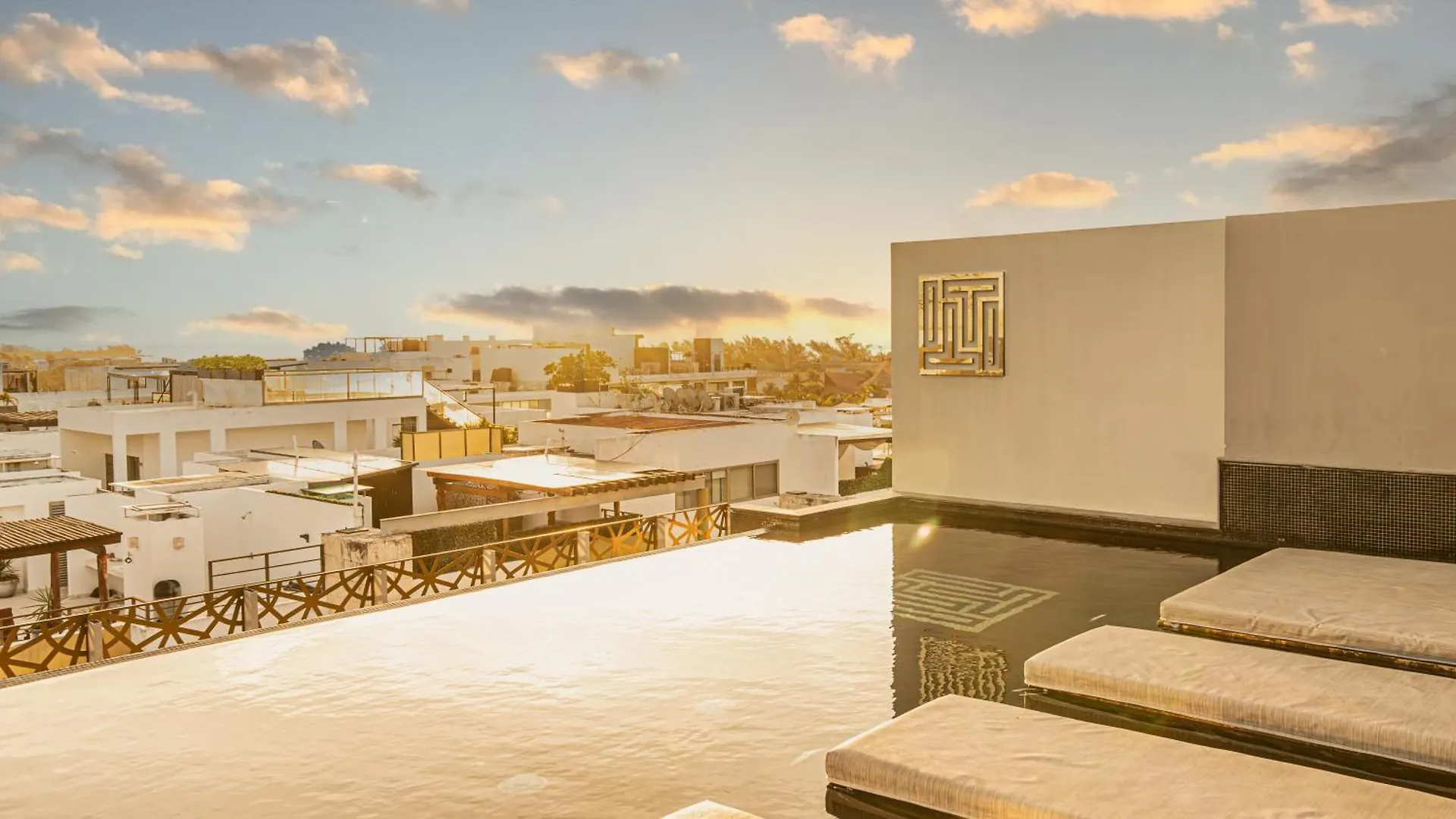 It Boutique Hotel & Restaurant بلايا ديل كارمن 5*,